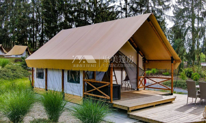 木结构撑杆民宿帐篷